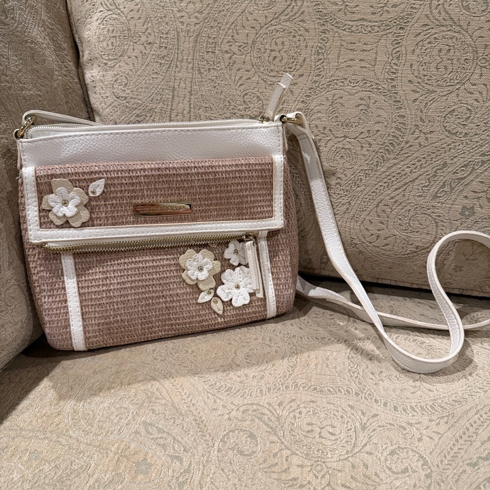 Liz Claiborne White and Tan Crossbody Bag with Floral Accents